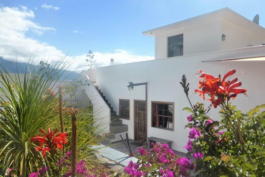 Villa Casa Vista Caldera à Tijarafe Extérieur photo